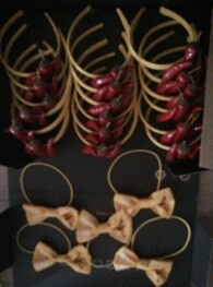 TUC čelenka a motýlek