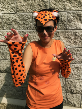 ouška a návleky Cheetos